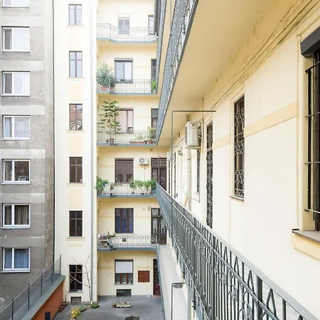 Apartment Lonyay Design